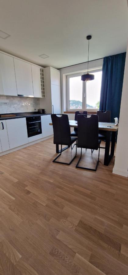 Central Apartment With City View Brasov Ngoại thất bức ảnh